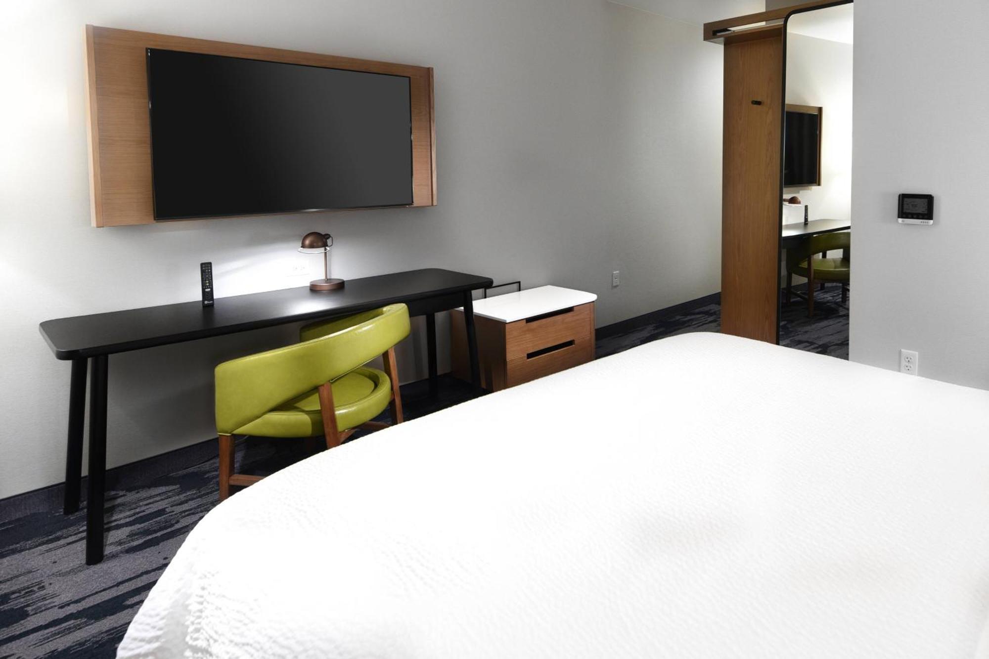 Fairfield Inn & Suites Ontario Ранчо-Кукамонга Екстер'єр фото